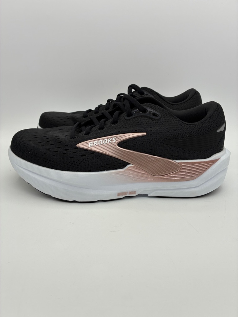 Brooks Ghost Max 3 Womens Wide Black Rose Gold Running Shoes  |  Size:  8.5 (D) - Picture 2 of 14